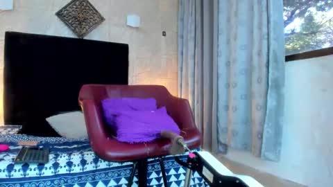 chanellejohnson_ online show from February 2026 08:24:02 PM