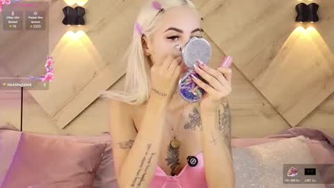 ChannelCrawford online show from December 2025 04:41:04 AM