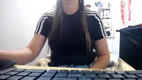 Chantal Hot girl online show from June 2026 02:01:02 PM