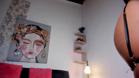   online show from March 2025 01:57:02 PM