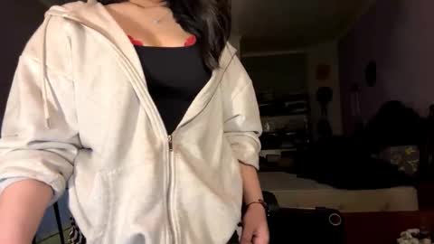 Lola online show from February 2026 03:09:02 PM