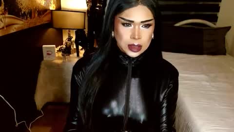 Snapshot of charismatic_apple chatting on February 2026 06:48:01 PM charismatic_apple online show from February 2026 06:48:01 PM