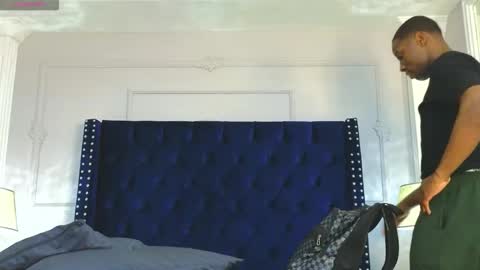 charlesbrown_ online show from January 2026 02:33:01 PM