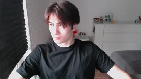 Snapshot of charleshanson69 chatting on October 2025 11:30:01 AM charleshanson69 online show from October 2025 11:30:01 AM