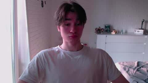 Snapshot of charleshanson69 chatting on March 2026 01:54:02 PM charleshanson69 online show from March 2026 01:54:02 PM