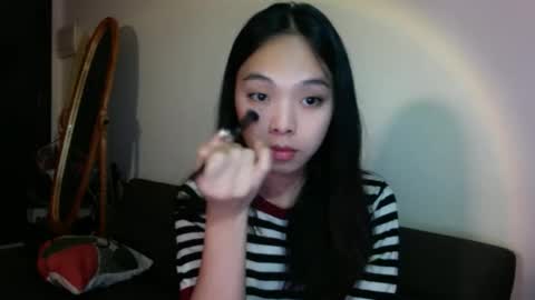 Snapshot of charlette19 chatting on October 2025 12:05:02 PM charlette19 online show from October 2025 12:05:02 PM