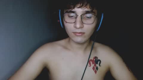 Snapshot of charley_quin chatting on September 2025 04:03:02 AM Charley quinn online show from September 2025 04:03:02 AM