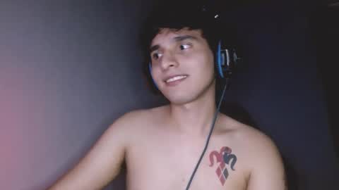 Snapshot of charley_quin chatting on October 2025 03:29:02 AM Charley quinn online show from October 2025 03:29:02 AM