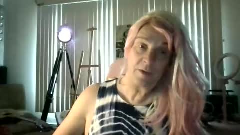 Charli online show from May 2026 10:37:02 PM