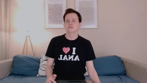 Charley online show from November 2025 04:34:02 PM