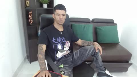 Snapshot of charlie_oconnor chatting on February 2025 03:31:02 AM Charlie oconnor online show from February 2025 03:31:02 AM