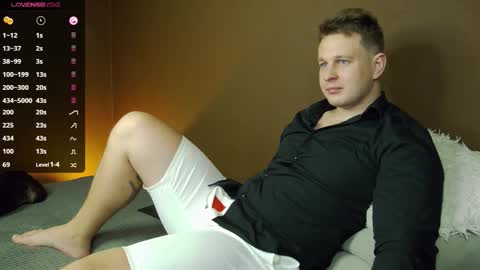 Snapshot of charlie_smiley chatting on September 2025 07:19:02 PM Charlie Smiley online show from September 2025 07:19:02 PM