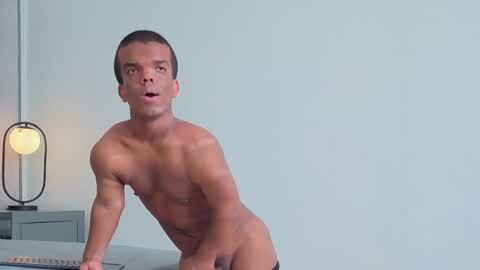 charlie_walkerr online show from May 2026 08:38:02 PM