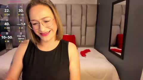 Charlot milf online show from June 2026 11:31:01 AM