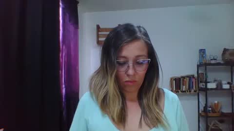 charlott online show from September 2025 08:02:02 PM