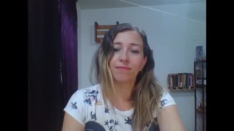 charlott online show from October 2025 05:00:01 PM