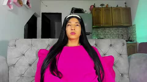 Snapshot of charlot_sanchez chatting on September 2025 10:35:02 PM lot online show from September 2025 10:35:02 PM
