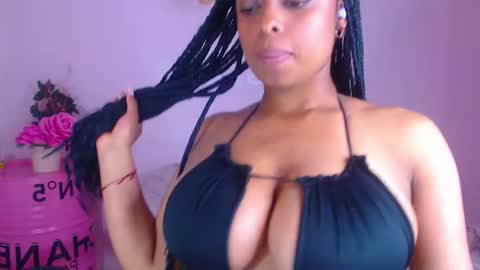 Snapshot of charlote_fun_a chatting on December 2024 05:08:02 PM Charlote online show from December 2024 05:08:02 PM