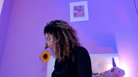 Char 3 online show from November 2025 03:46:02 PM