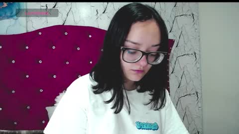Snapshot of charlotte1_ls chatting on December 2024 09:41:01 PM charlotte1_ls online show from December 2024 09:41:01 PM