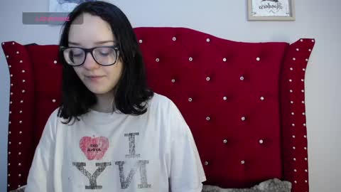 Snapshot of charlotte1_ls chatting on December 2024 10:13:02 PM charlotte1_ls online show from December 2024 10:13:02 PM