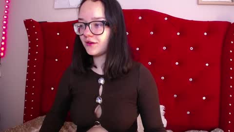 Snapshot of charlotte1_ls chatting on January 2025 09:53:02 PM charlotte1_ls online show from January 2025 09:53:02 PM