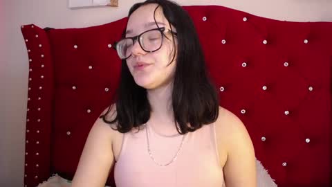 Snapshot of charlotte1_ls chatting on February 2025 12:41:02 AM charlotte1_ls online show from February 2025 12:41:02 AM
