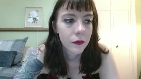 Snapshot of charlotte3anne chatting on April 2026 04:48:01 AM Charlotte online show from April 2026 04:48:01 AM