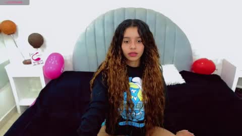 Snapshot of charlotte_0309 chatting on February 2025 06:44:02 AM charlotte online show from February 2025 06:44:02 AM