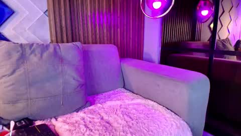 Snapshot of charlotte_2015 chatting on December 2025 11:25:02 AM ambar online show from December 2025 11:25:02 AM