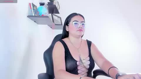 Snapshot of charlotte_256 chatting on September 2025 11:59:01 AM Charlotte online show from September 2025 11:59:01 AM