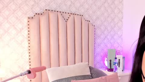 Snapshot of charlotte__08 chatting on January 2025 06:31:01 PM Charlotte online show from January 2025 06:31:01 PM