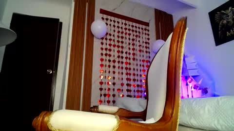 Charlotte  online show from February 2026 01:15:01 PM