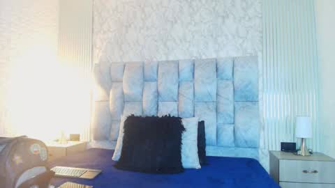 charlotte online show from September 2025 11:22:02 AM