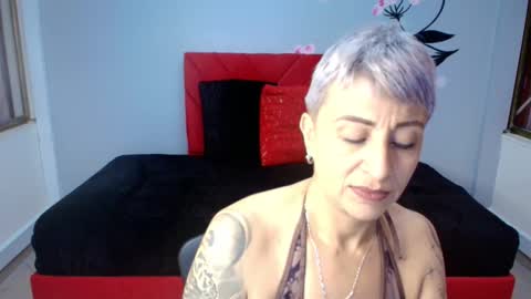 Snapshot of charlotte__gray chatting on November 2025 12:16:01 PM CHARLOTTE GRAY online show from November 2025 12:16:01 PM