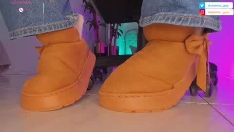 charlotte  grey online show from September 2025 08:02:01 PM