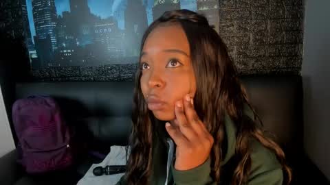  CHARLOTTE BROWN  online show from October 2025 01:56:01 PM