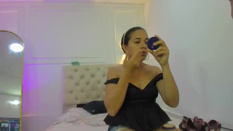 charlottte y dante online show from March 2026 03:30:01 AM