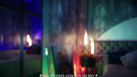 Charlotte online show from October 2025 06:30:02 PM