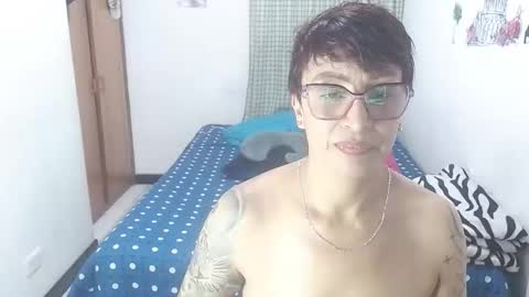 Snapshot of charlotte_gray_1 chatting on May 2026 12:18:01 AM Charlotte online show from May 2026 12:18:01 AM
