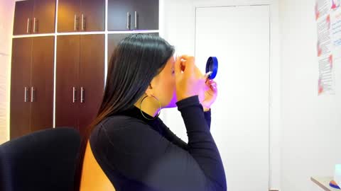 Charlotte Icee online show from January 2025 04:32:02 PM