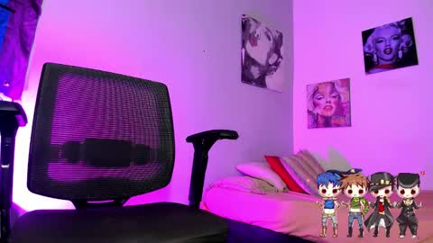 Charlie  online show from November 2025 09:25:01 AM