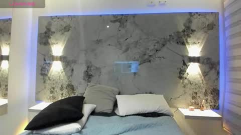 Charlotte online show from October 2025 11:59:02 PM