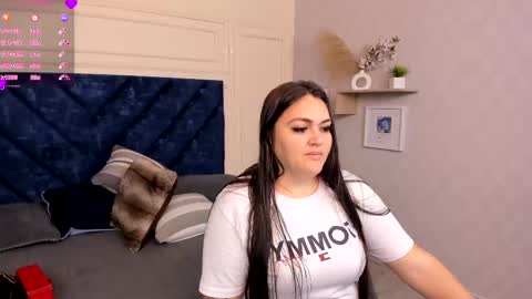 Snapshot of charlotte_mayers chatting on September 2025 11:21:02 AM Charlotte Mayers online show from September 2025 11:21:02 AM
