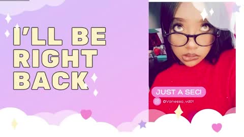 charlotte_walker1 online show from May 2026 01:11:01 AM