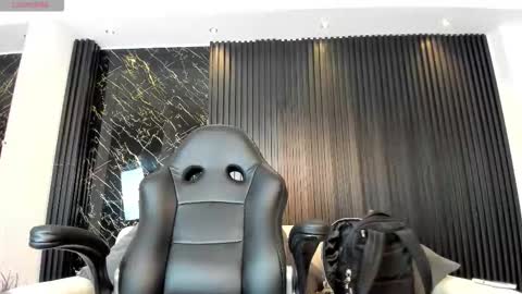 Charlotte  Everyday From 0700 to 1300 Col Time online show from October 2025 11:33:02 AM