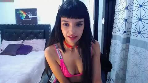 charlotte online show from November 2025 07:12:01 PM