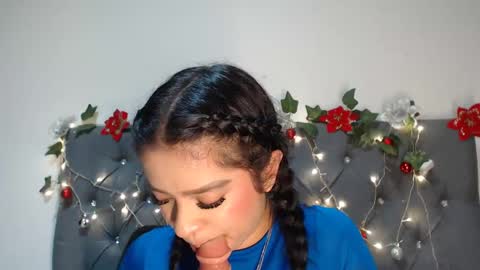 Snapshot of charlottee07 chatting on December 2024 10:01:01 AM charlottee07 online show from December 2024 10:01:01 AM