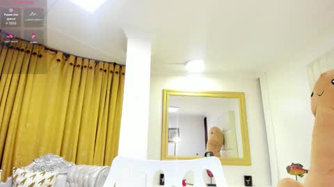 Snapshot of charlottee_brown2 chatting on November 2025 09:29:01 AM C H A R L O T T E online show from November 2025 09:29:01 AM