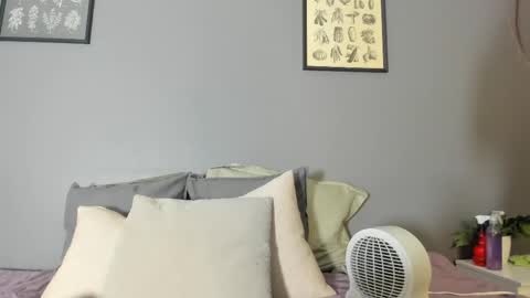 charlottee_love_ online show from May 2026 11:59:02 AM